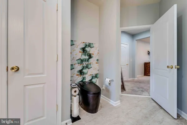 $520,000 | 13810 Greendale Drive, Woodbridge, VA 22191