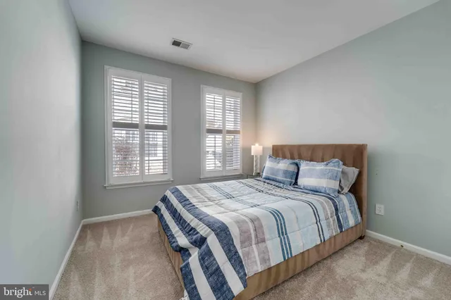 $520,000 | 13810 Greendale Drive, Woodbridge, VA 22191