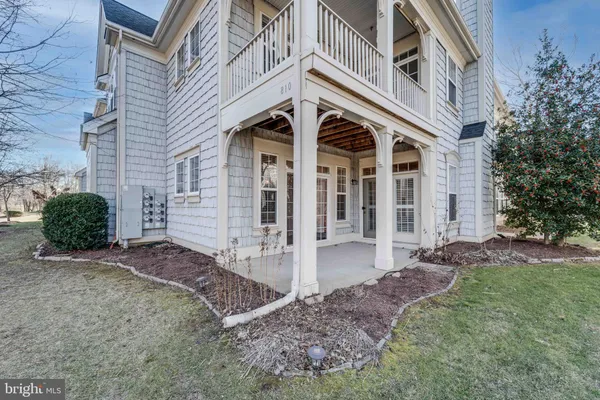 $520,000 | 13810 Greendale Drive, Woodbridge, VA 22191