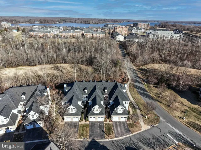 $520,000 | 13810 Greendale Drive, Woodbridge, VA 22191