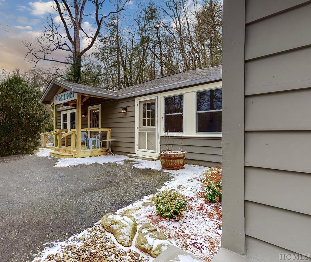 288-292 Franklin Road Highlands, NC 28741 - Photo 3 of 31 Gallery Image 3