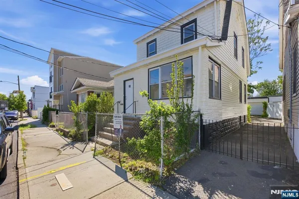 $379,000 | 91 Willoughby Street, Newark, NJ 07112