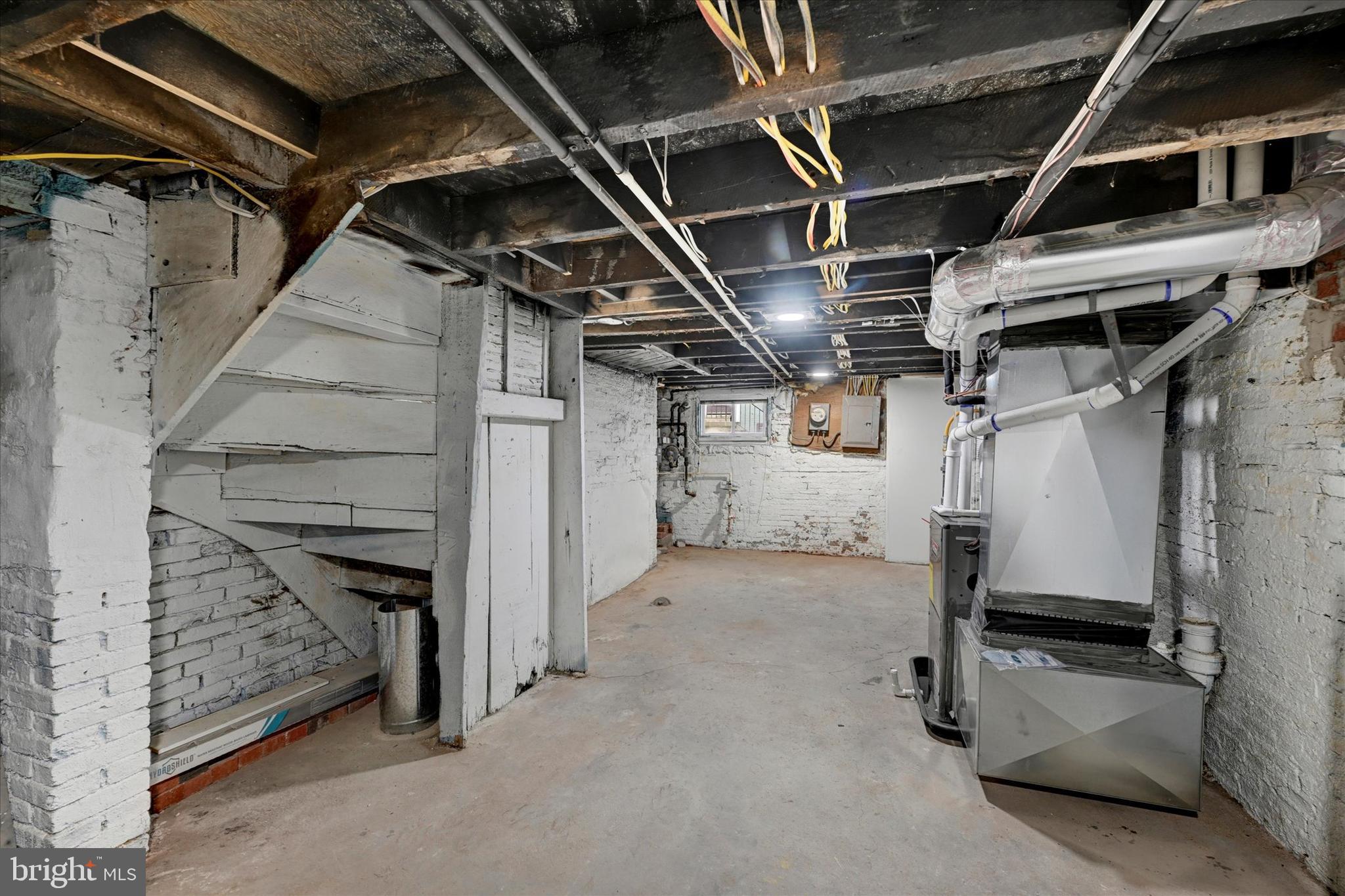 864 Lemmon Street Baltimore, MD 21201 - Photo 14 of 18 a view of storage and utility room