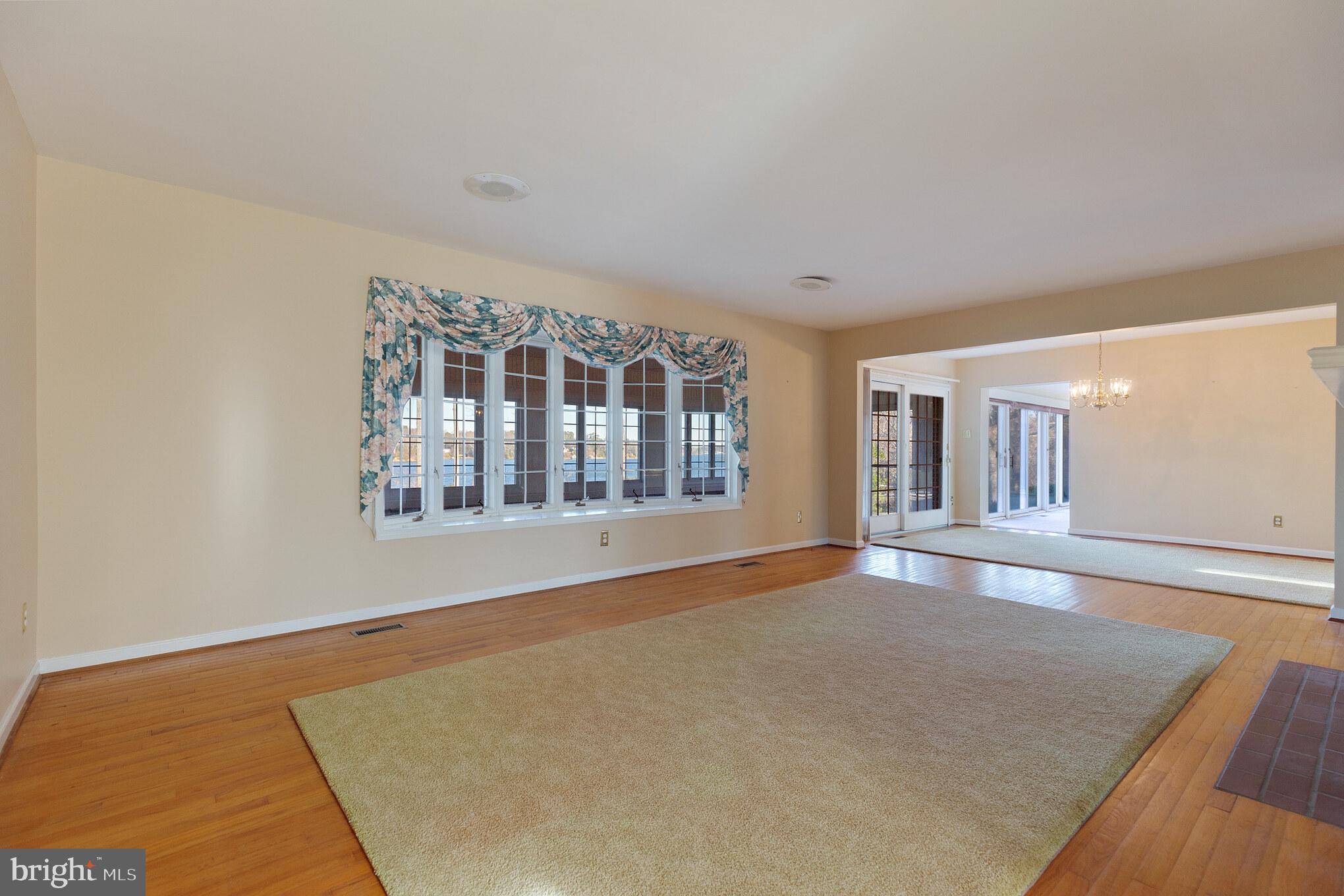 10756 Sawpit Cove Road Lusby, MD 20657 - Photo 21 of 39 Living room