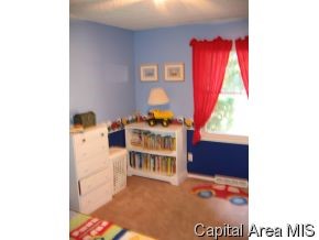 2908 Somerton Road Springfield, IL 62702 - Photo 6 of 12