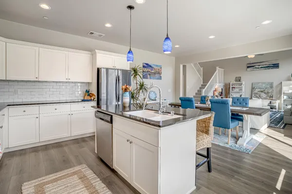 $510,000 | 637 Soledad Avenue, Clovis, CA 93619