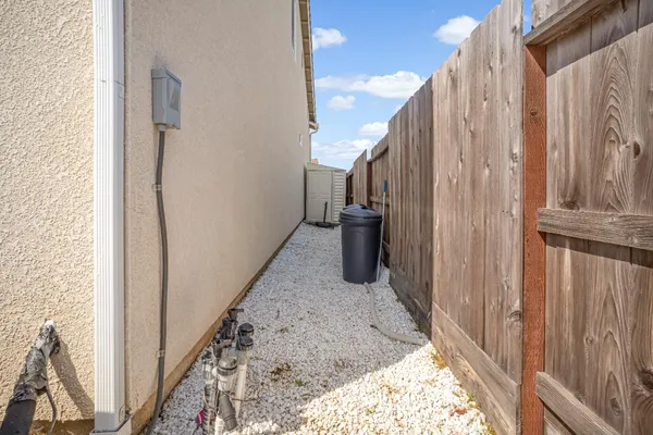 $510,000 | 637 Soledad Avenue, Clovis, CA 93619