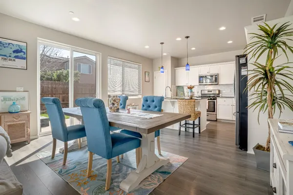 $510,000 | 637 Soledad Avenue, Clovis, CA 93619