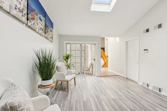 $330,000 | 21008 Apollo Circle, Olympia Fields, IL 60461