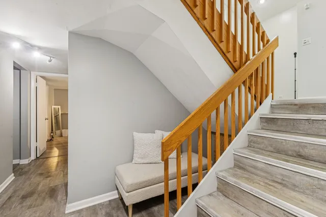 $330,000 | 21008 Apollo Circle, Olympia Fields, IL 60461