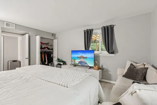 $330,000 | 21008 Apollo Circle, Olympia Fields, IL 60461