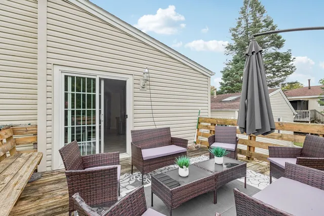 $330,000 | 21008 Apollo Circle, Olympia Fields, IL 60461