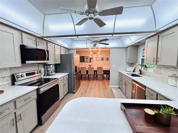 $439,999 | 4033 13th Avenue West, Bradenton, FL 34205