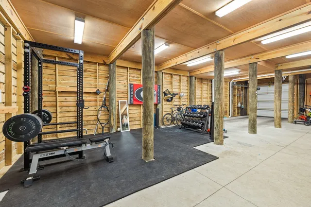 a view of a house with a yard balcony