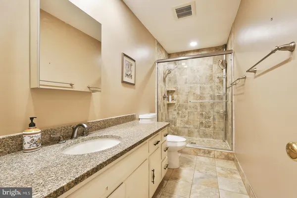 $4,200 | 15312 Durant Street, Silver Spring, MD 20905