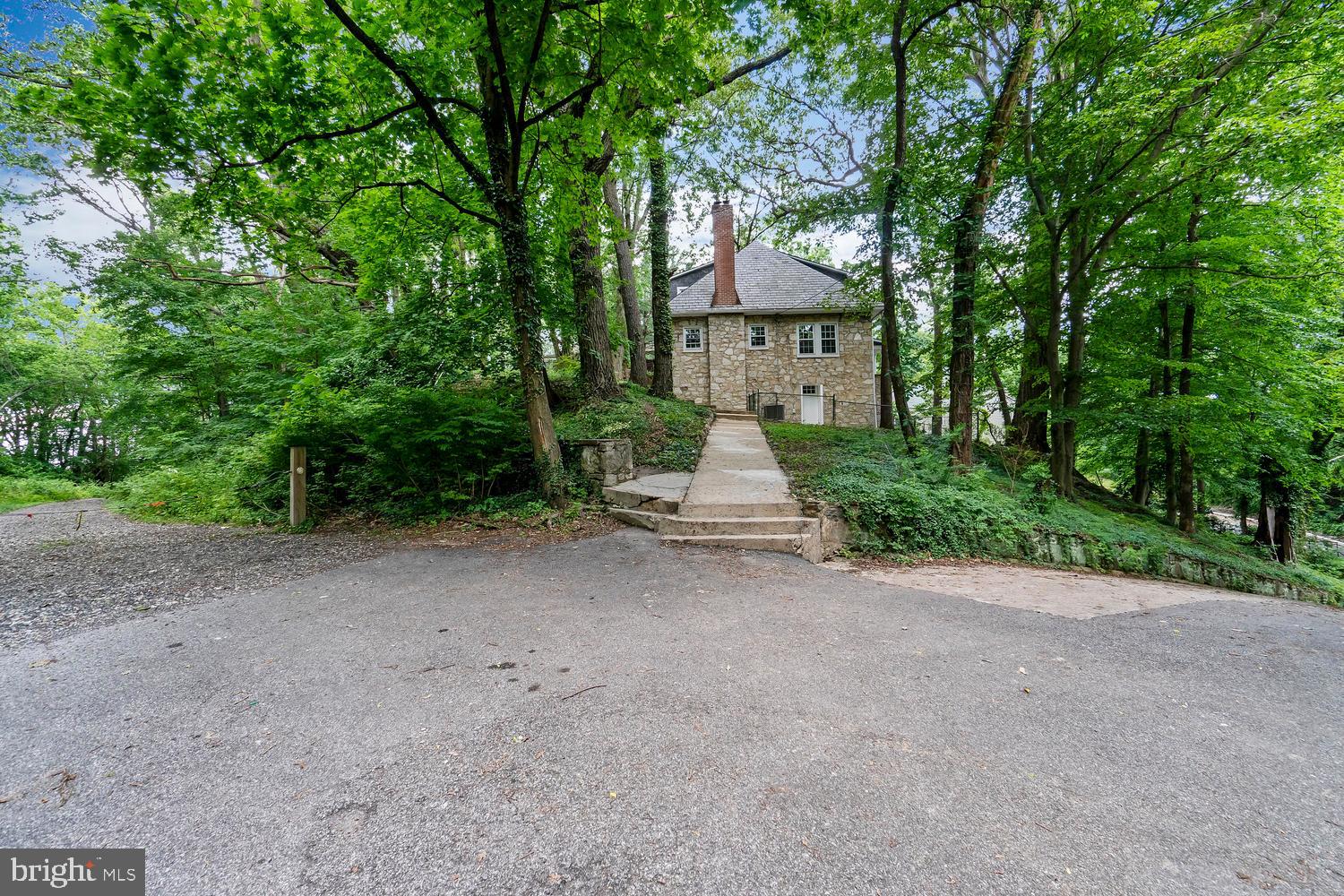 1 Edgevale Road Towson, MD 21286 - Photo 5 of 40 Gallery Image 5