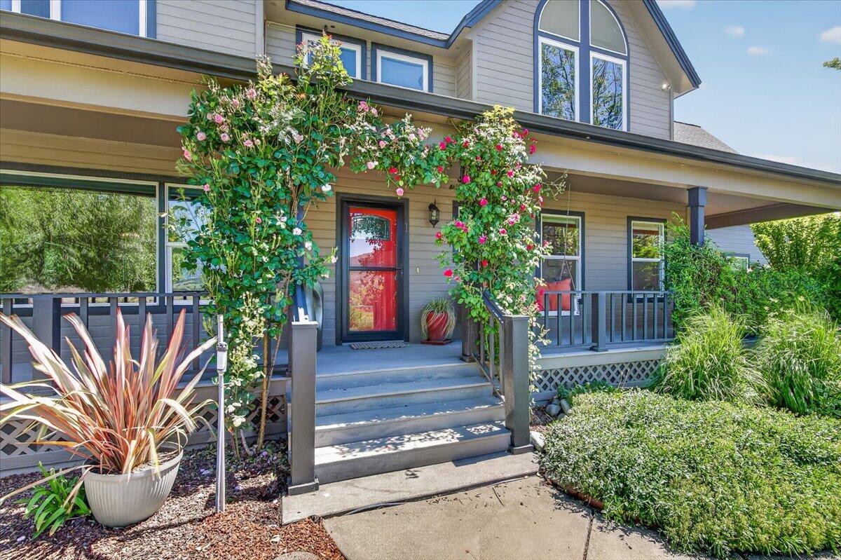 39 East Valley View Road Ashland, OR 97520 - Photo 8 of 73 09-9