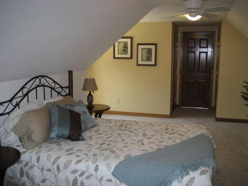 3643 Fremar Road Northeast Lancaster, OH 43130 - Photo 4 of 29
