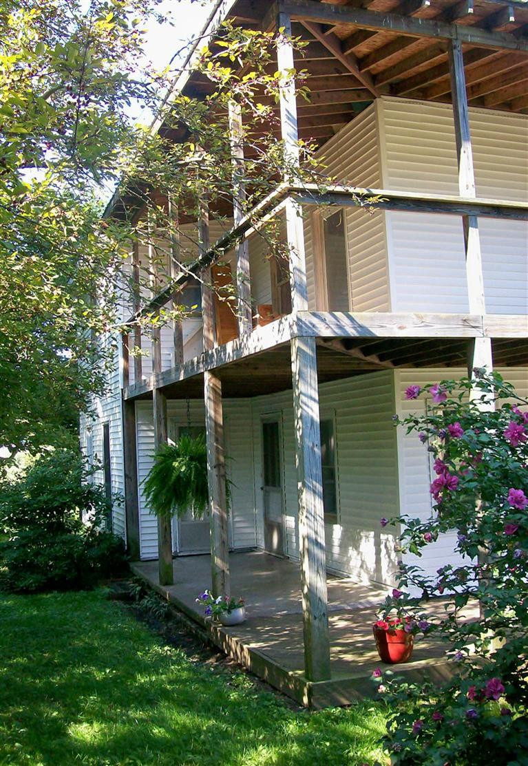1597 North Cleveland Road Lexington, KY 40509 - Photo 2 of 48 The way they used to make them! A wrap a