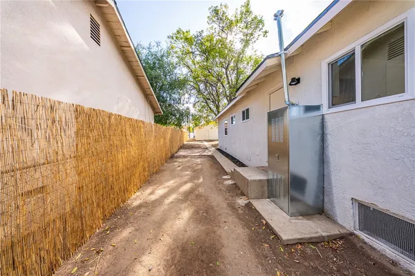 $749,900 | 946 Cedar Street, Corona, CA 92879