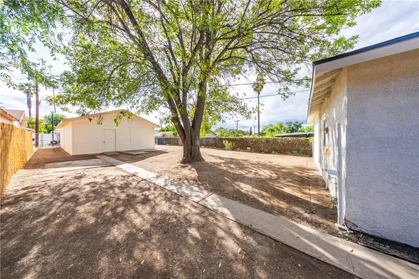 $749,900 | 946 Cedar Street, Corona, CA 92879