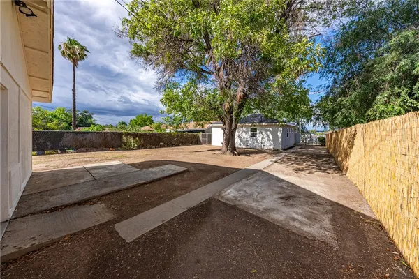 $749,900 | 946 Cedar Street, Corona, CA 92879