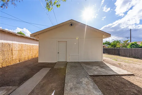 $749,900 | 946 Cedar Street, Corona, CA 92879