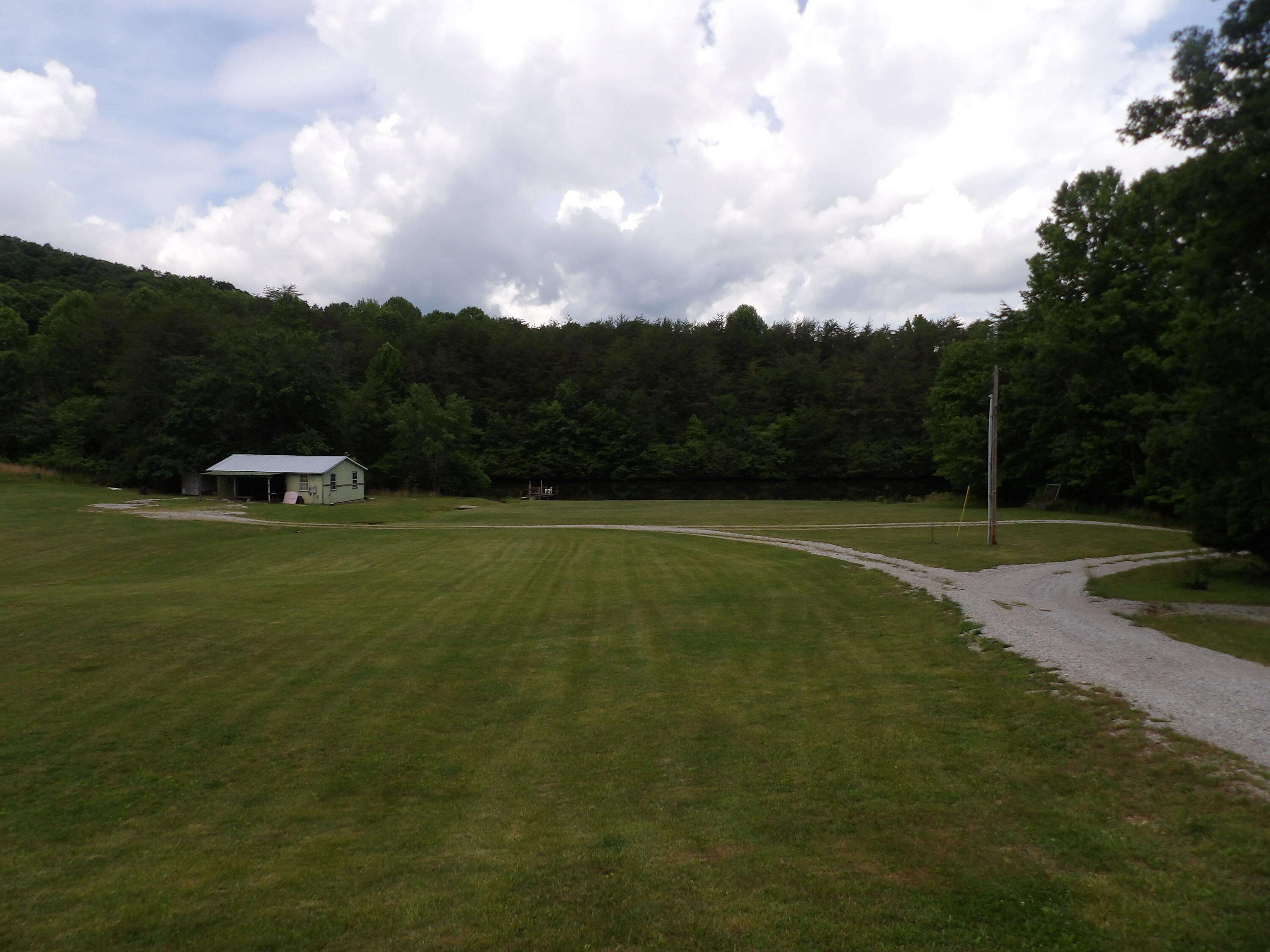 716 Fernhill Road Pikeville, TN 37367 - Photo 40 of 55 100_2540