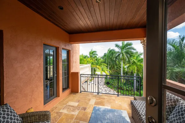 $5,750,000 | 30 Cannon Royal Drive, Key West, FL 33040