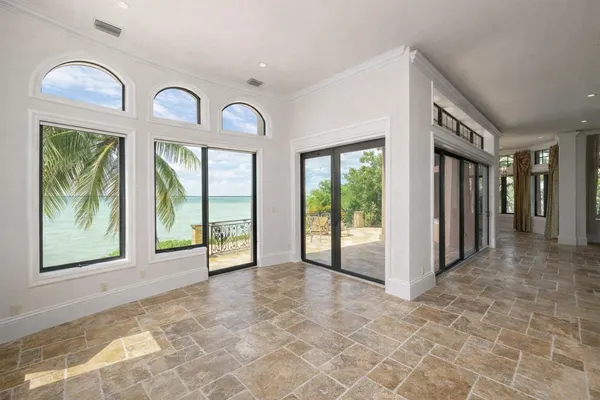 $5,750,000 | 30 Cannon Royal Drive, Key West, FL 33040
