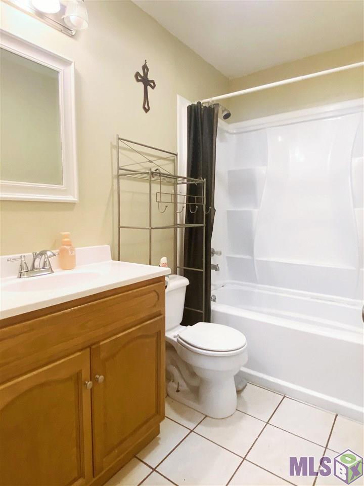 44051 Lake Village Road Prairieville, LA 70769 - Photo 7 of 14 Gallery Image 7