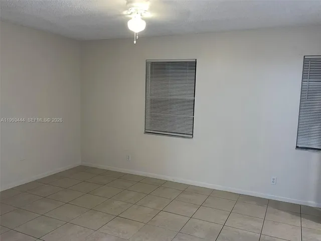 $2,400 | 5953 Northwest 25th Court, Unit 207, Sunrise, FL 33313