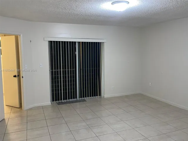 $2,400 | 5953 Northwest 25th Court, Unit 207, Sunrise, FL 33313