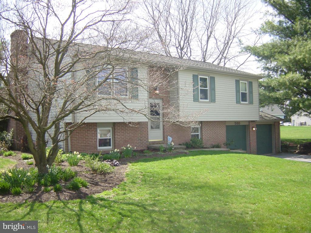 580 Crosswinds Drive Lititz, PA 17543 - Photo 13 of 14 Gallery Image 13