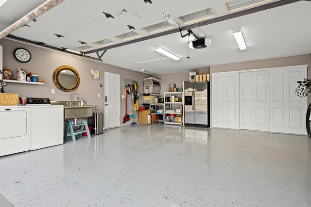 $8,000 | 1330 La Manida Street, Carpinteria, CA 93013