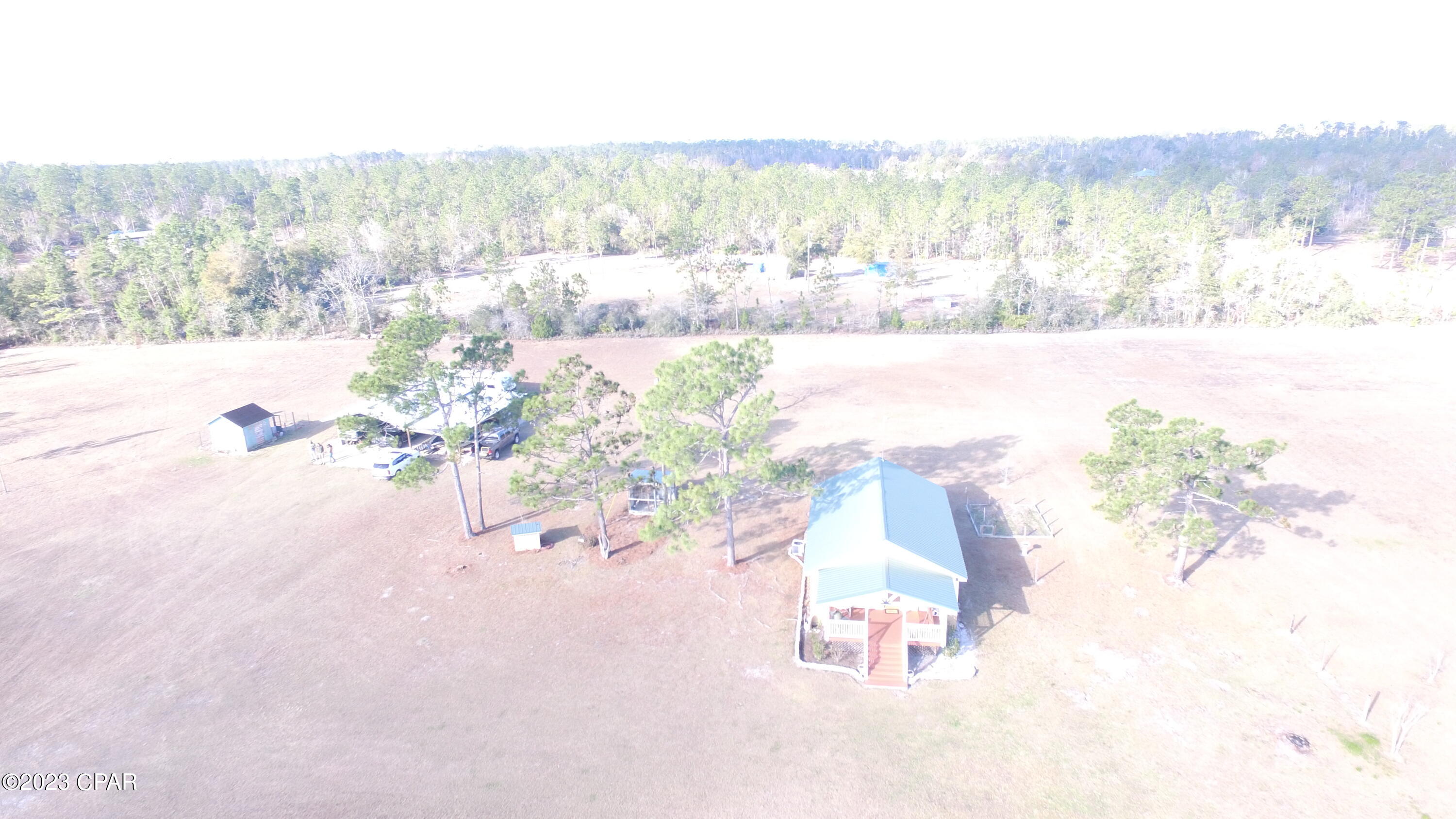 23312 Lamont Road Fountain, FL 32438 - Photo 5 of 33 Gallery Image 5