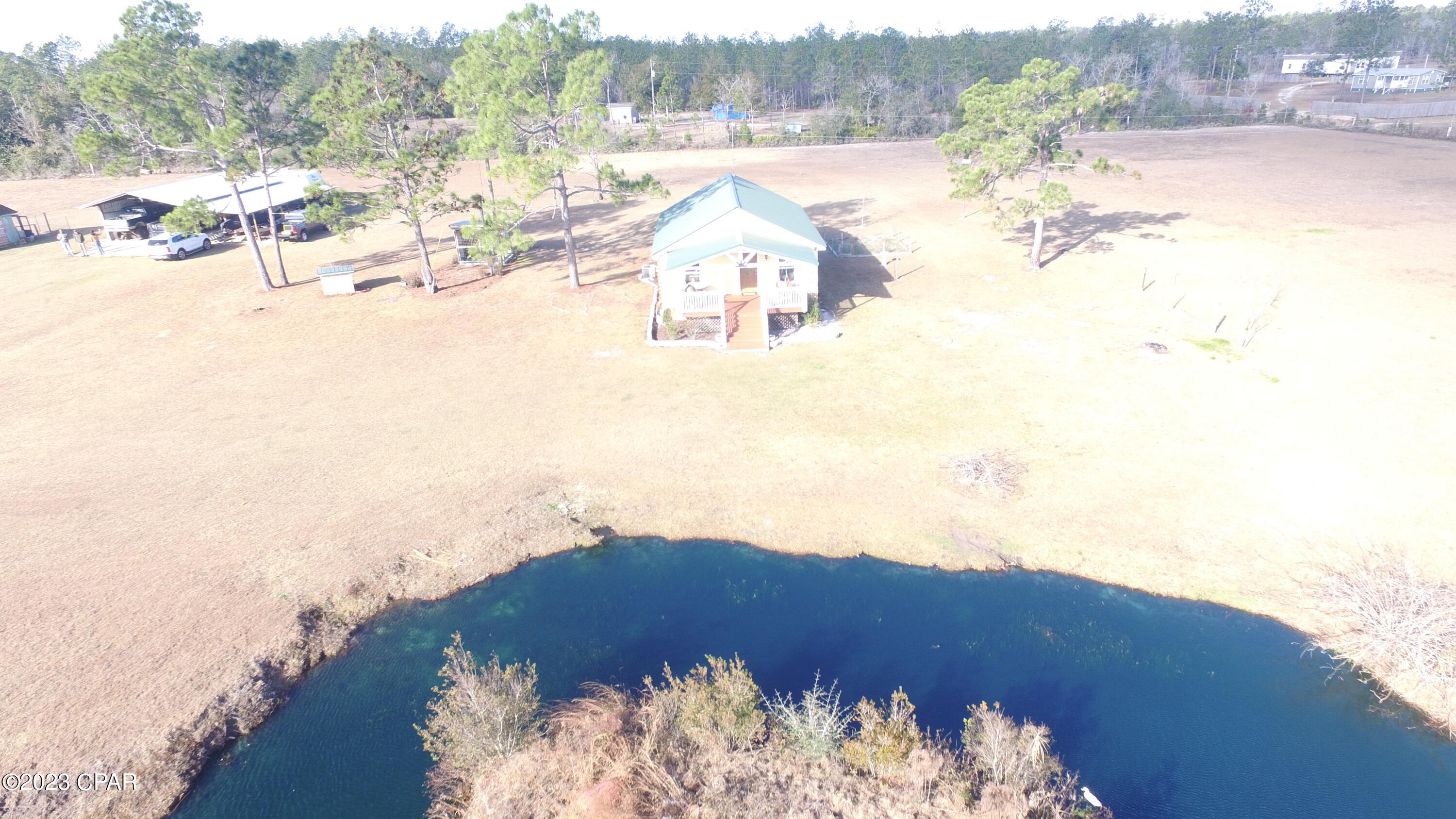 23312 Lamont Road Fountain, FL 32438 - Photo 6 of 33 Gallery Image 6