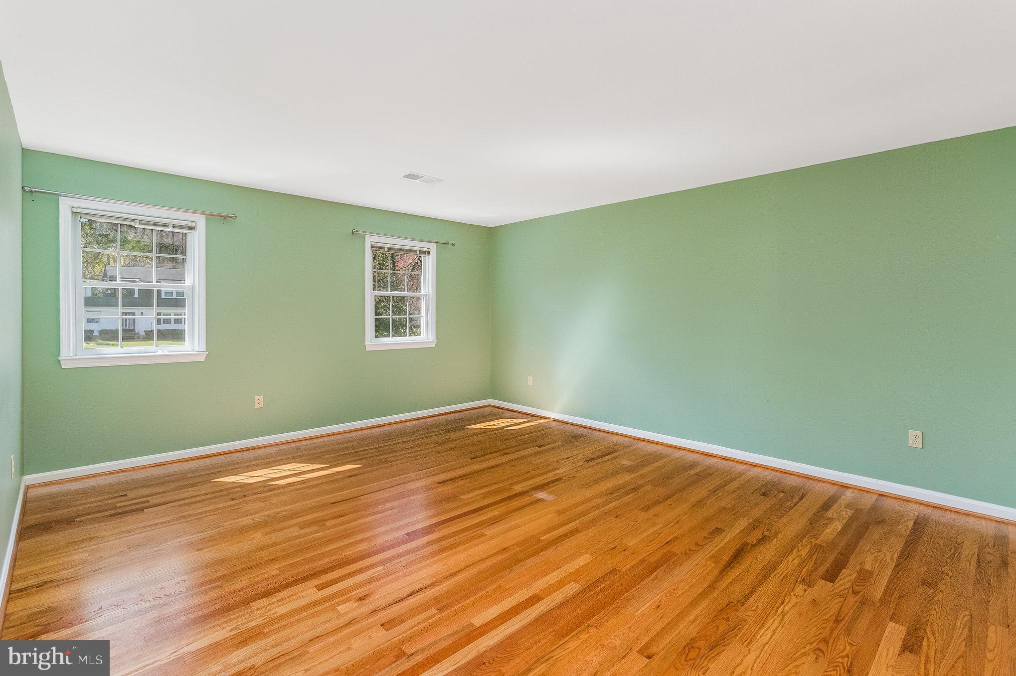 18413 Cabin Road Triangle, VA 22172 - Photo 13 of 35 Gallery Image 13