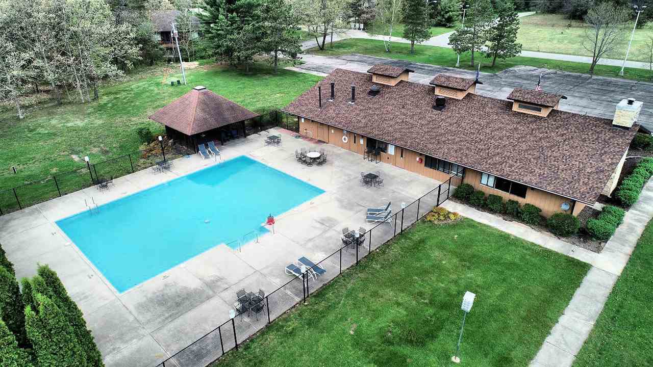 L6 Grand Pines Circle Wisconsin Dells, WI 53965 - Photo 13 of 47