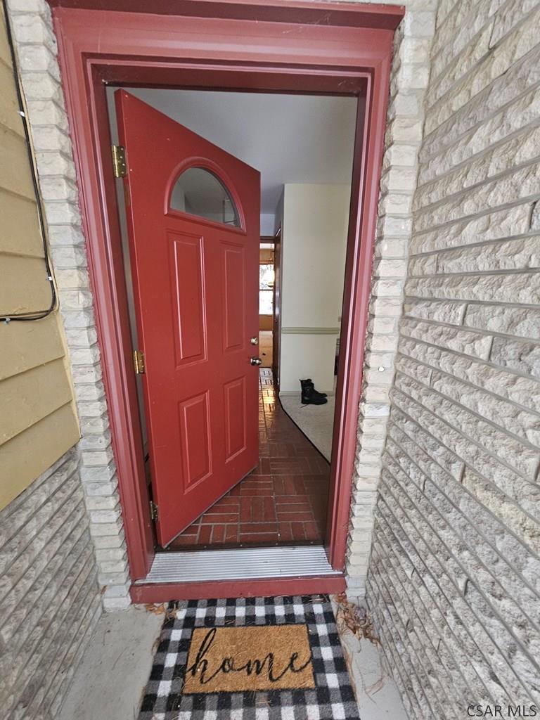 302 Resty Court Johnstown, PA 15905 - Photo 5 of 45 Gallery Image 5