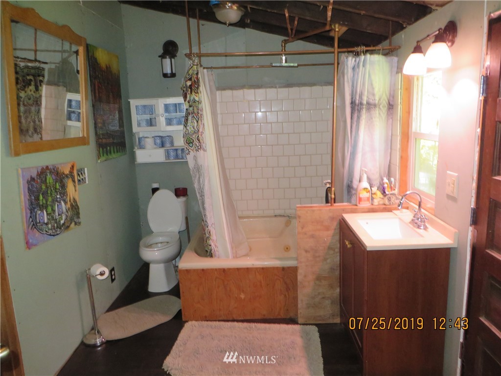 19387 Parson Creek Road Burlington, WA 98233 - Photo 14 of 18 Gallery Image 14