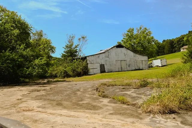 $899,000 | 0 John Donald Lane, Brush Creek, TN 38547
