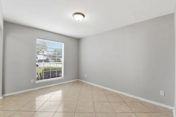 $1,800 | 14022 Crestbourne Court, Houston, TX 77014