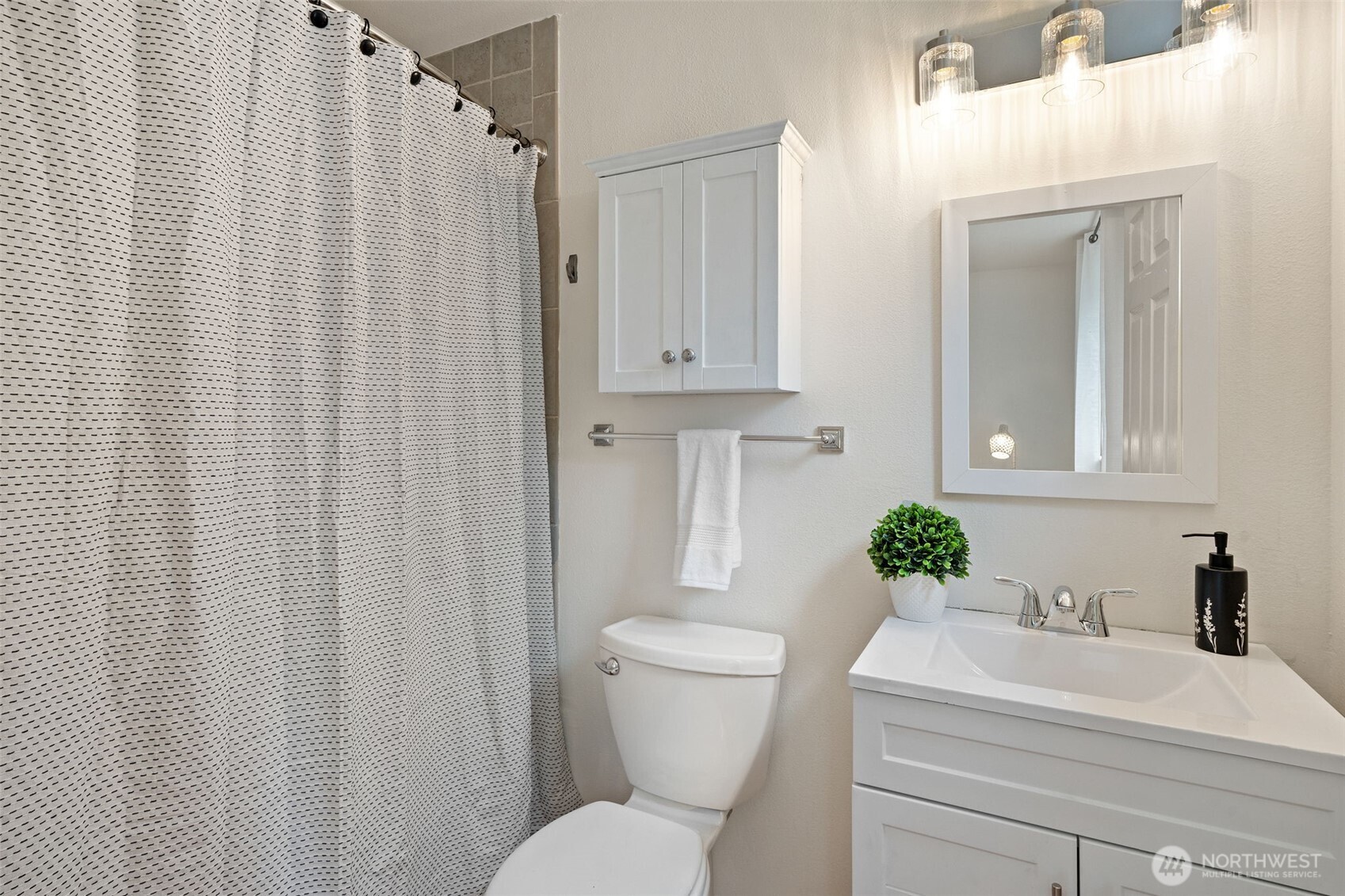4209 Kelly Road Bremerton, WA 98312 - Photo 15 of 37 Gallery Image 15