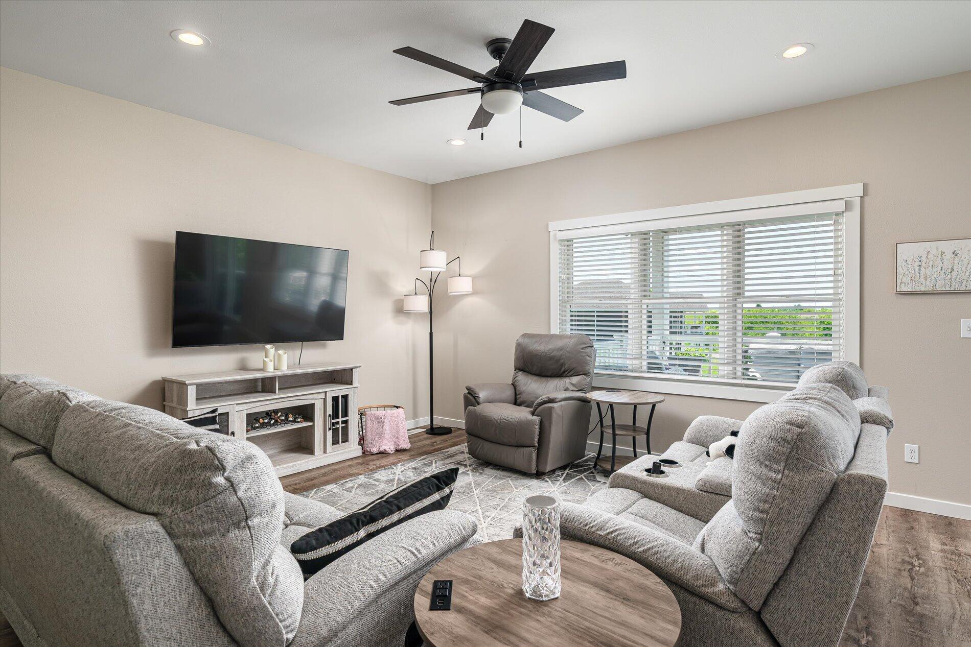 W4944 Battlestone Station Road, Unit 22 La Crosse, WI 54601 - Photo 6 of 22 18-4944 Battlestone Station Rd La Crosse