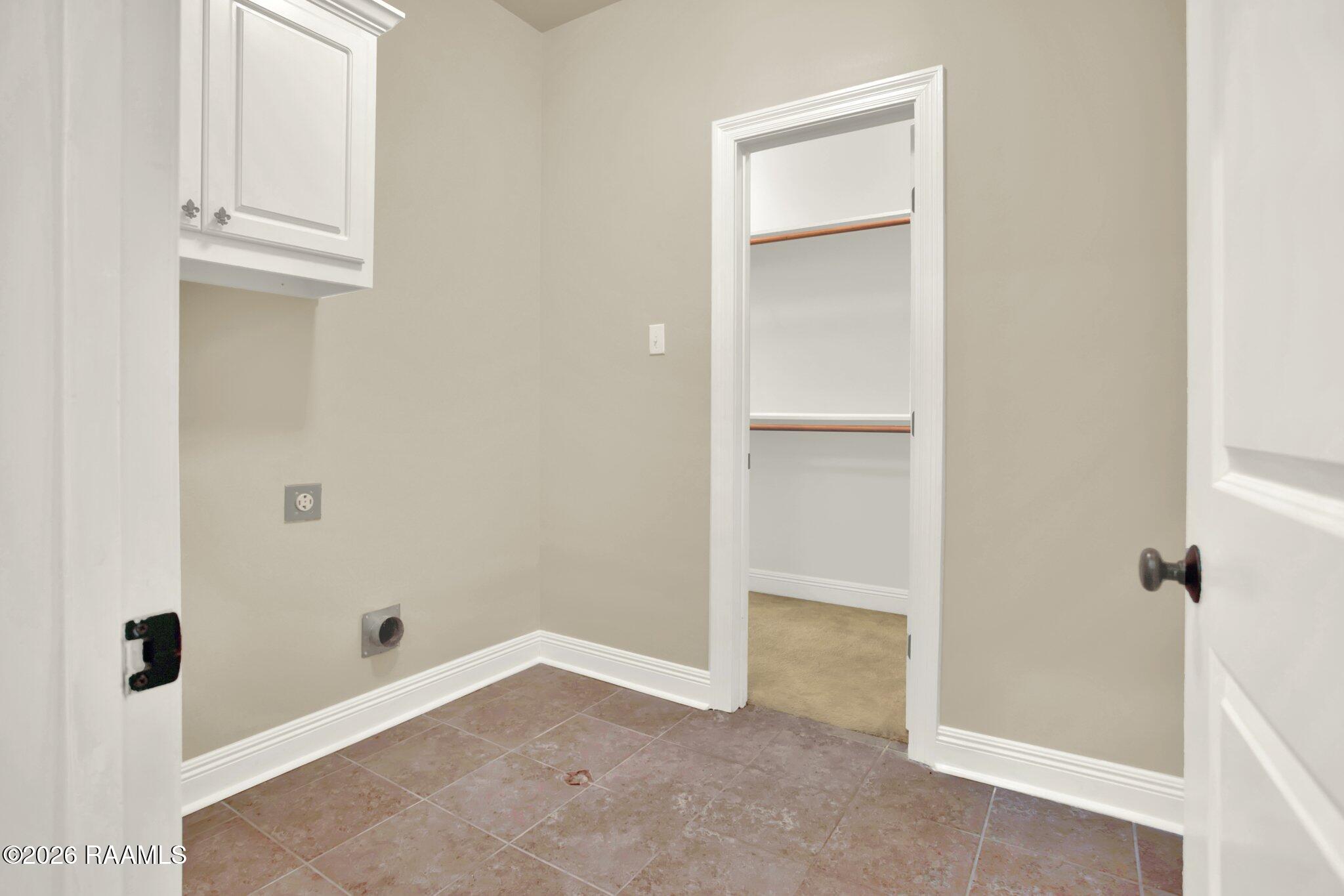 113 Arrowwood Road Youngsville, LA 70592 - Photo 15 of 31 Laundry Room