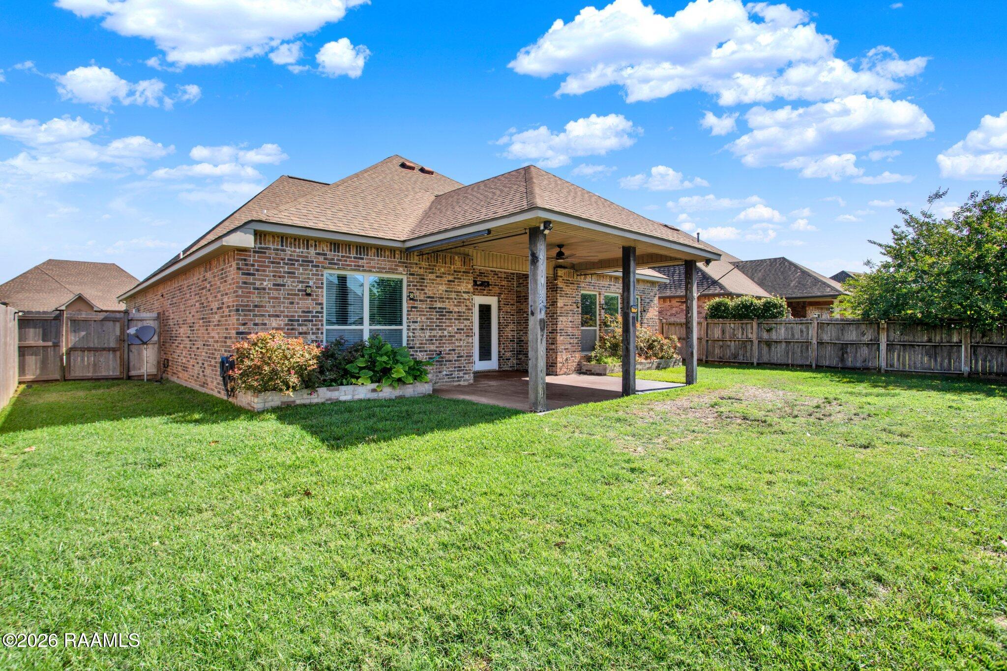 113 Arrowwood Road Youngsville, LA 70592 - Photo 24 of 31 Back View