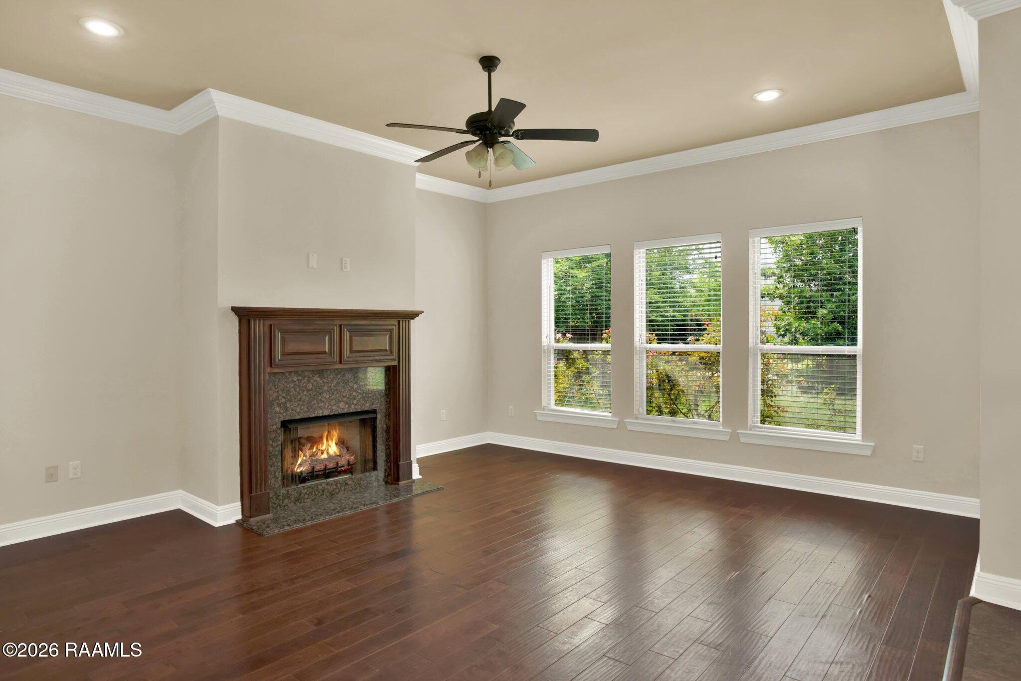 113 Arrowwood Road Youngsville, LA 70592 - Photo 6 of 31 Living Room