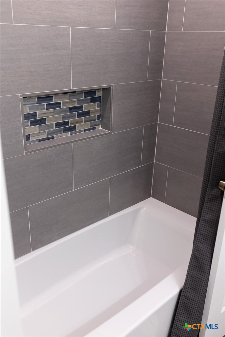 188 Cavalry Road Victoria, TX 77905 - Photo 23 of 26