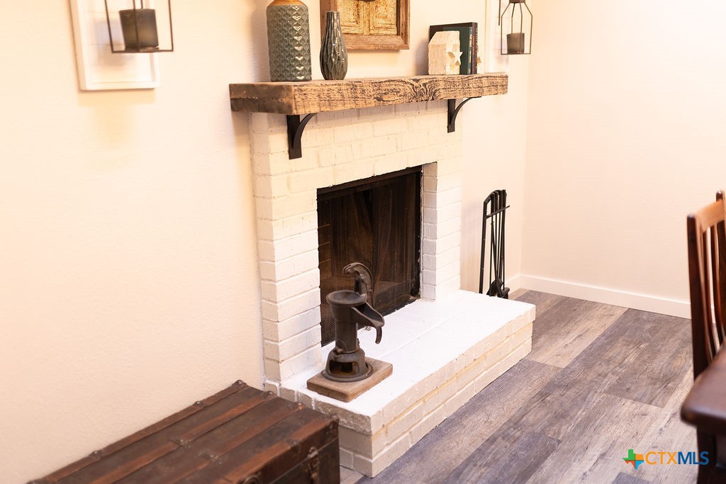 188 Cavalry Road Victoria, TX 77905 - Photo 10 of 26 a view of bathroom with a sink and mirror